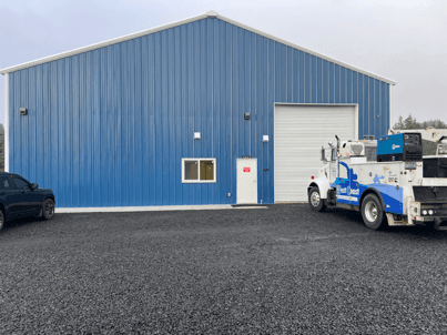 West Coast Mobile Equipment Repair building with lot